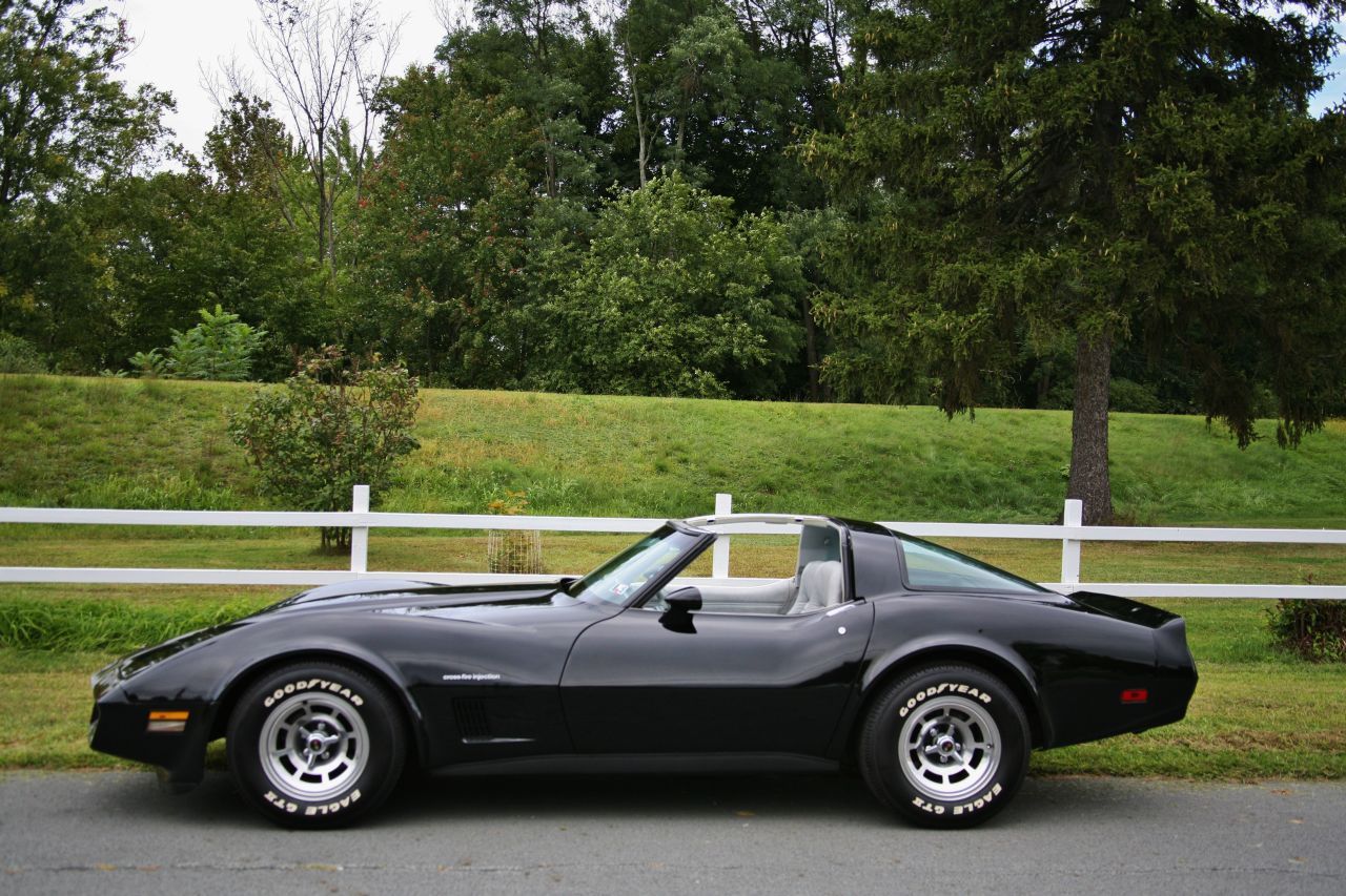 Corvette Tuxedo Black Just Miles Coffee S Corvettes